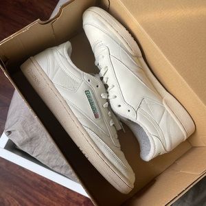 reebok womens club c 85 shoes